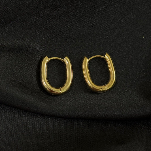 Bold Oval Anti-Tarnish Gold Hoop Earrings