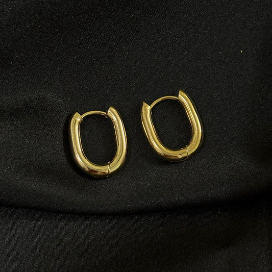 Bold Oval Anti-Tarnish Gold Hoop Earrings